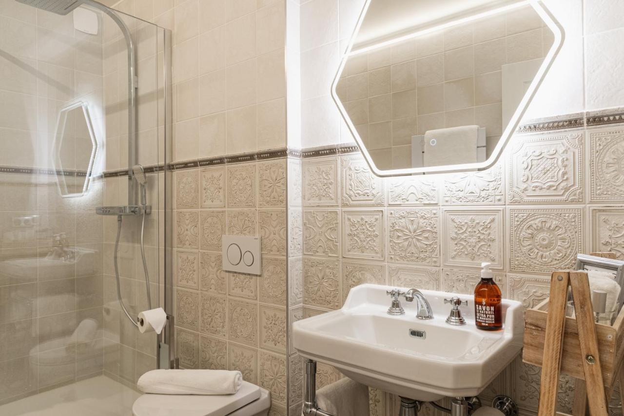 The French Boudoir Apartment Épernay Exterior foto